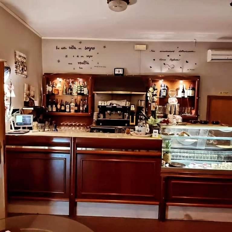 La Grotta San Michele Hotel Montevettolini ภายนอก รูปภาพ