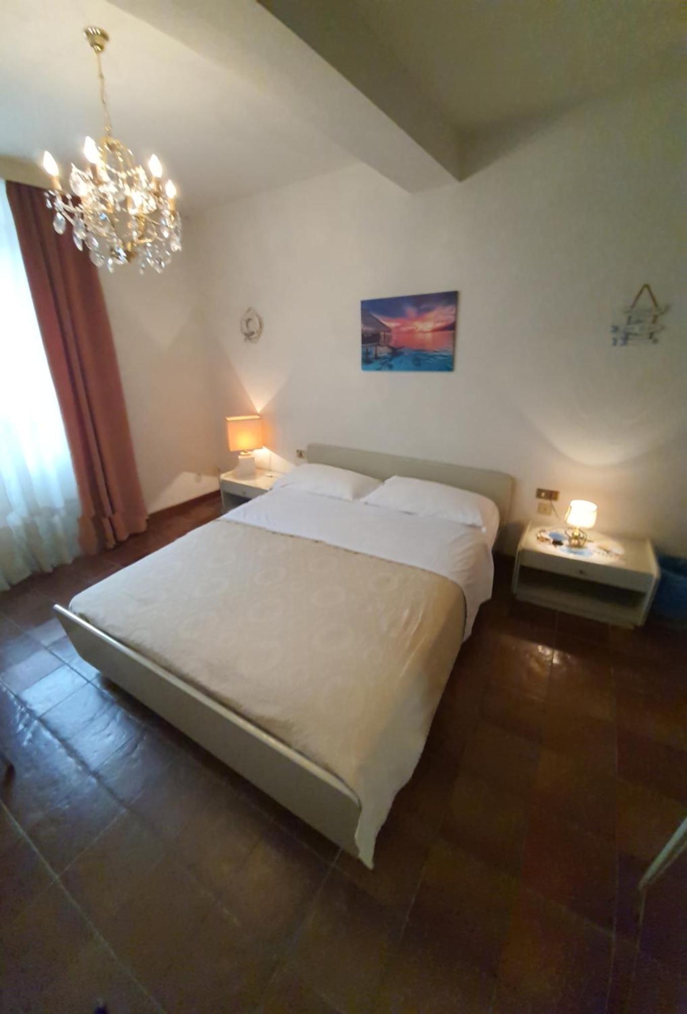 La Grotta San Michele Hotel Montevettolini ภายนอก รูปภาพ