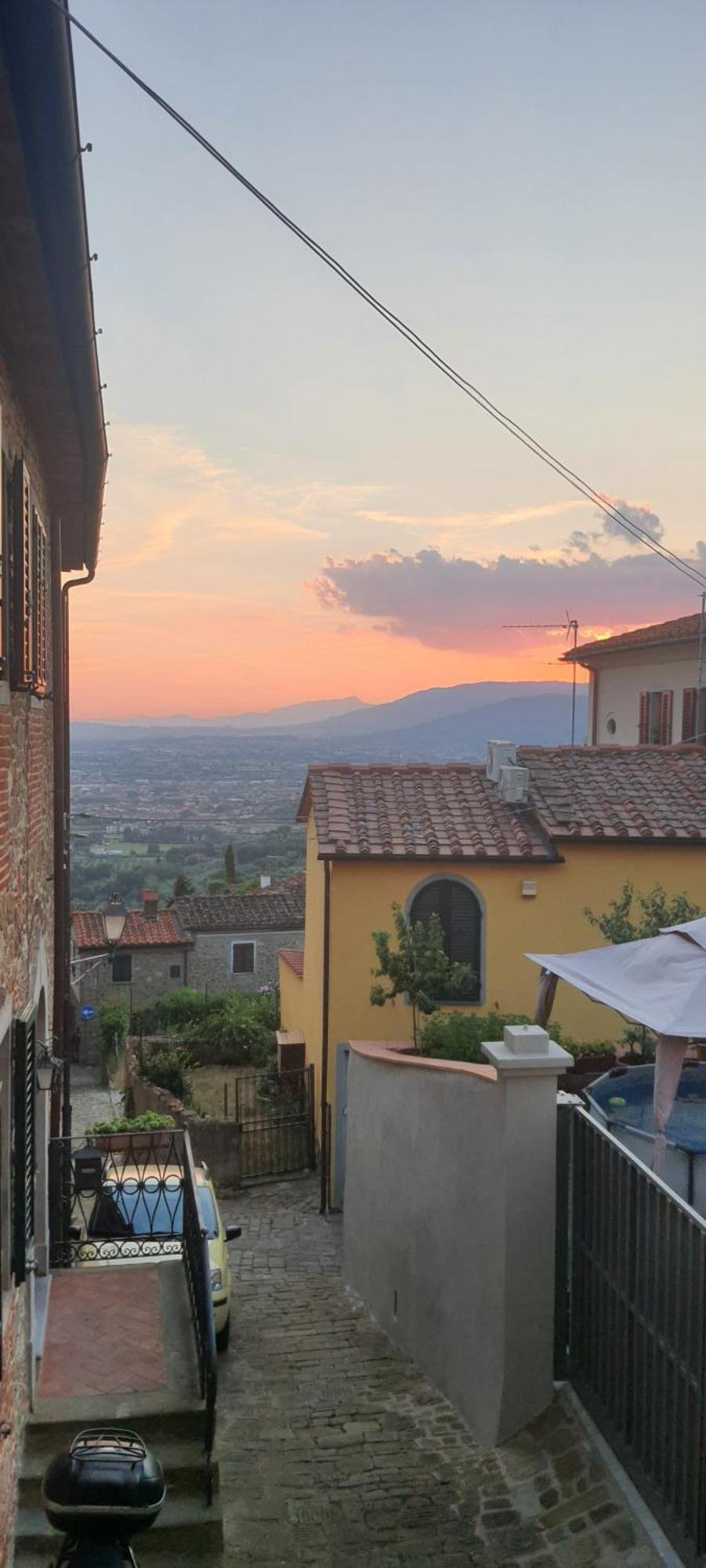La Grotta San Michele Hotel Montevettolini ภายนอก รูปภาพ